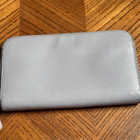 Prada Women Wallet - Picture 2 of 4